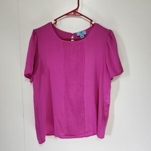 CeCe Pink Pleated Pintuck Blouse Medium Short Sleeve Puff Keyhole Back Top Shirt